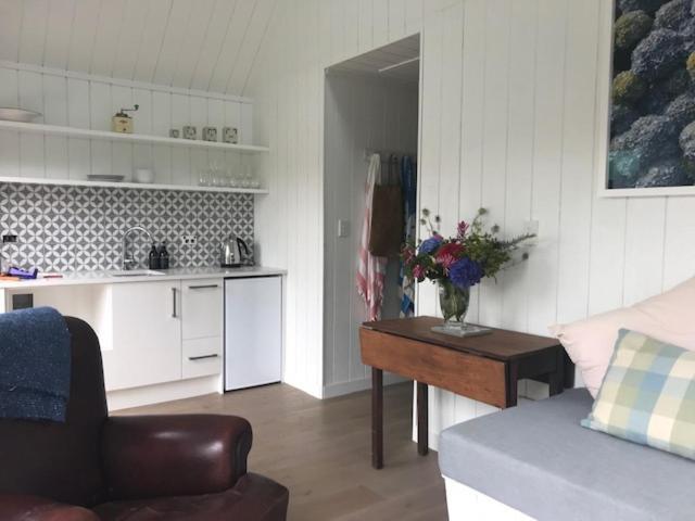 Hahei Kereru Cottage Exteriör bild